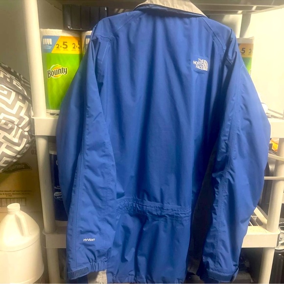 North face Hyvent rain 3/1 outer shell
Heavy Mens xxl blue underarm vented zip - Picture 7 of 13